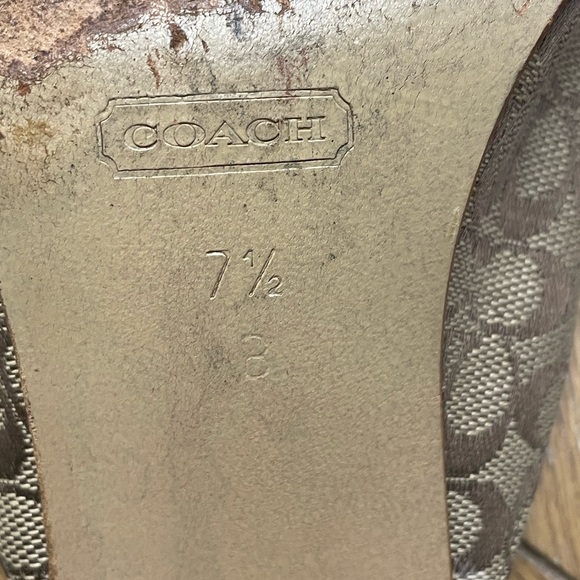 Official Coach Mules, size 7 1/2 Tan and brown leather - Picture 5 of 5